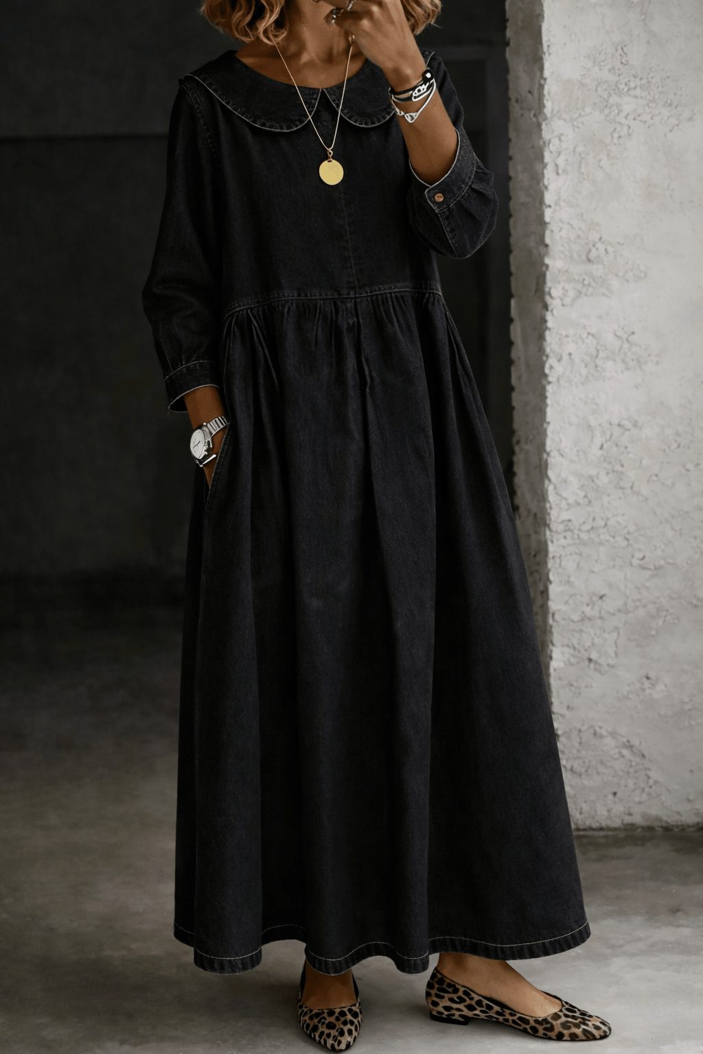 Daphne | Vestido vaquero con cuello Peter Pan - VENZA BARCELONA