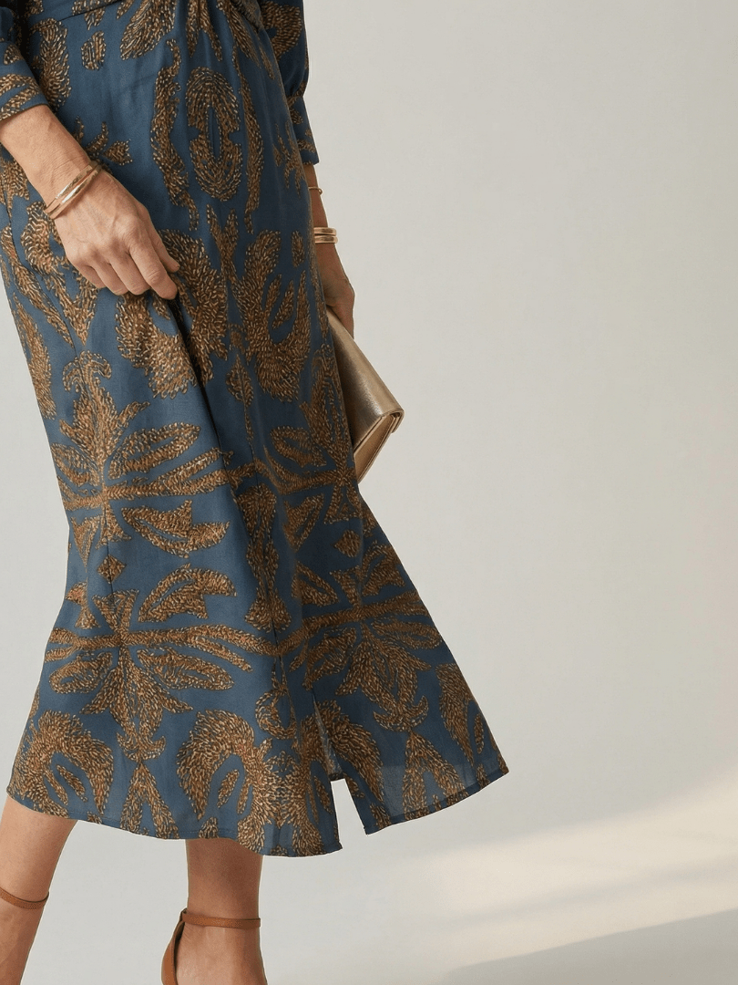Fiorella | Vestido midi cruzado natural - VENZA BARCELONA