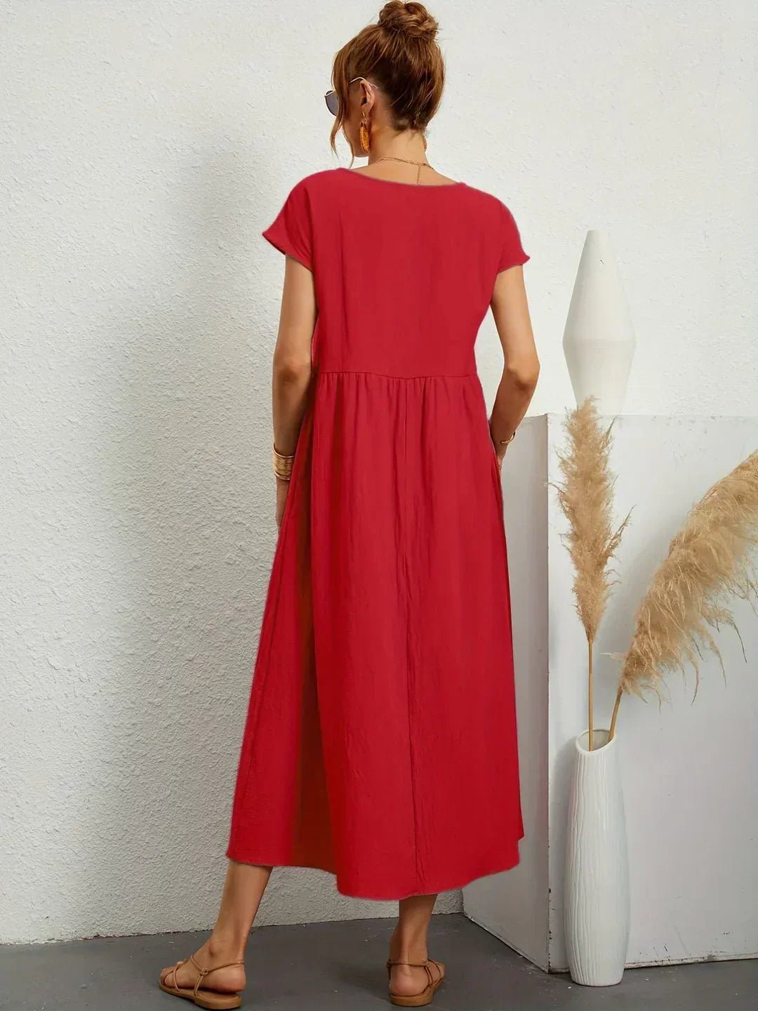 Gabriela™ | Vestido midi fluido de elegancia atemporal - VENZA BARCELONA