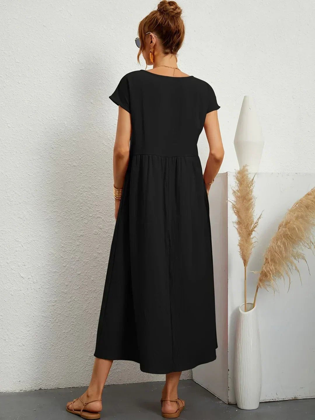 Gabriela™ | Vestido midi fluido de elegancia atemporal - VENZA BARCELONA