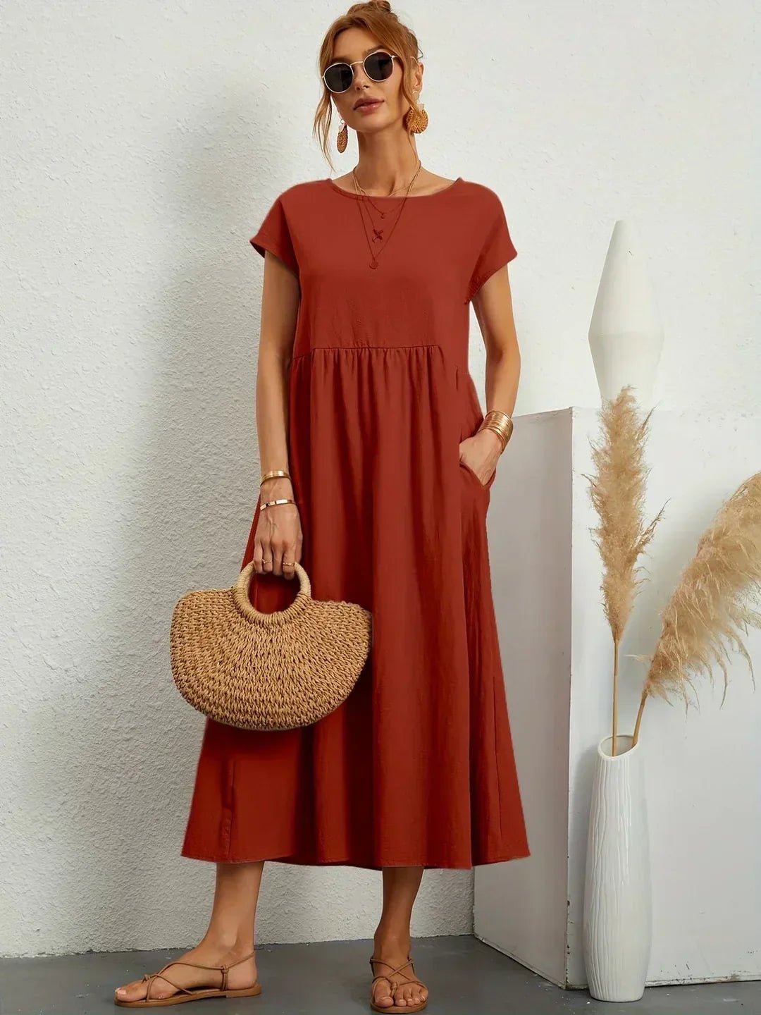 Gabriela™ | Vestido midi fluido de elegancia atemporal - VENZA BARCELONA